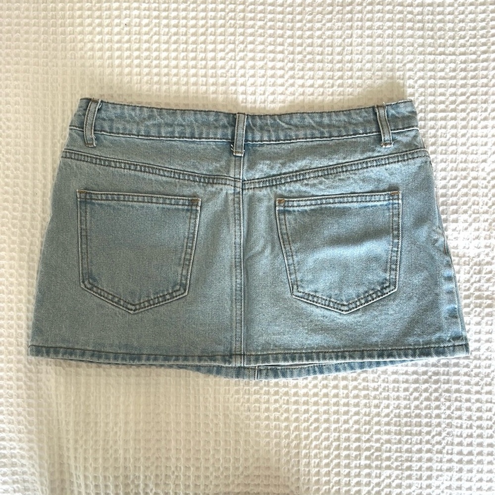 Edikted Chiara Denim Micro Skirt Light Blue Size M - Picture 5 of 6